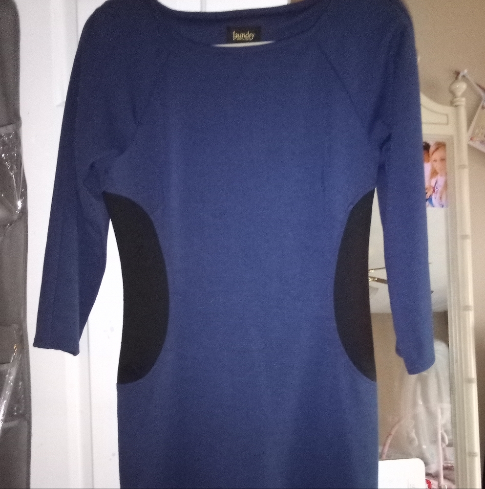 Laundry By Shelli Segal Blue and Black Sheath Dress with Bateau Neckline